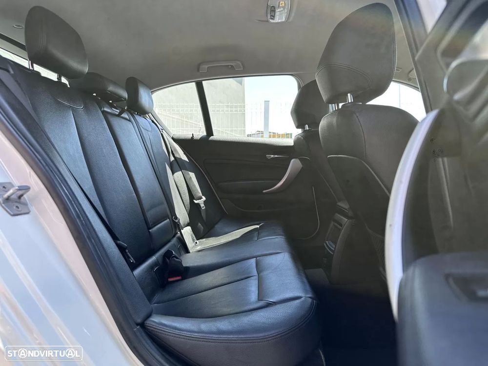 BMW 116 d Sport Line - 46