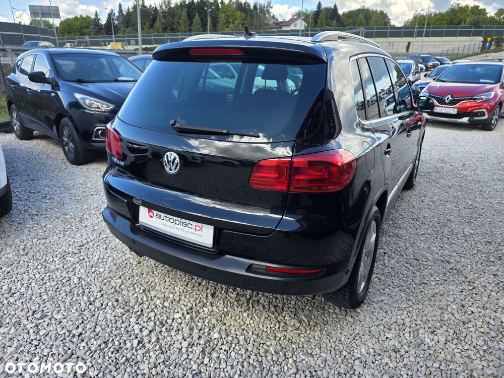 Volkswagen Tiguan 2.0 TDI DPF 4Motion Exclusive - 9