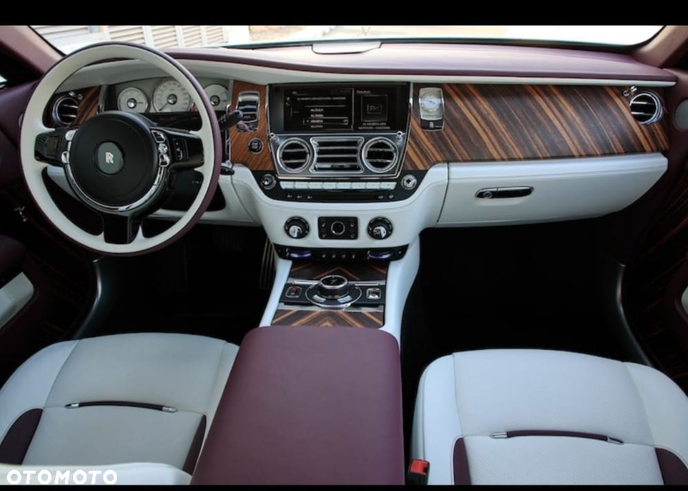 Rolls-Royce Dawn - 16