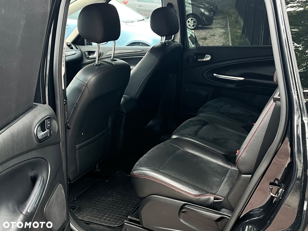 Ford S-Max 2.0 TDCi Titanium - 11