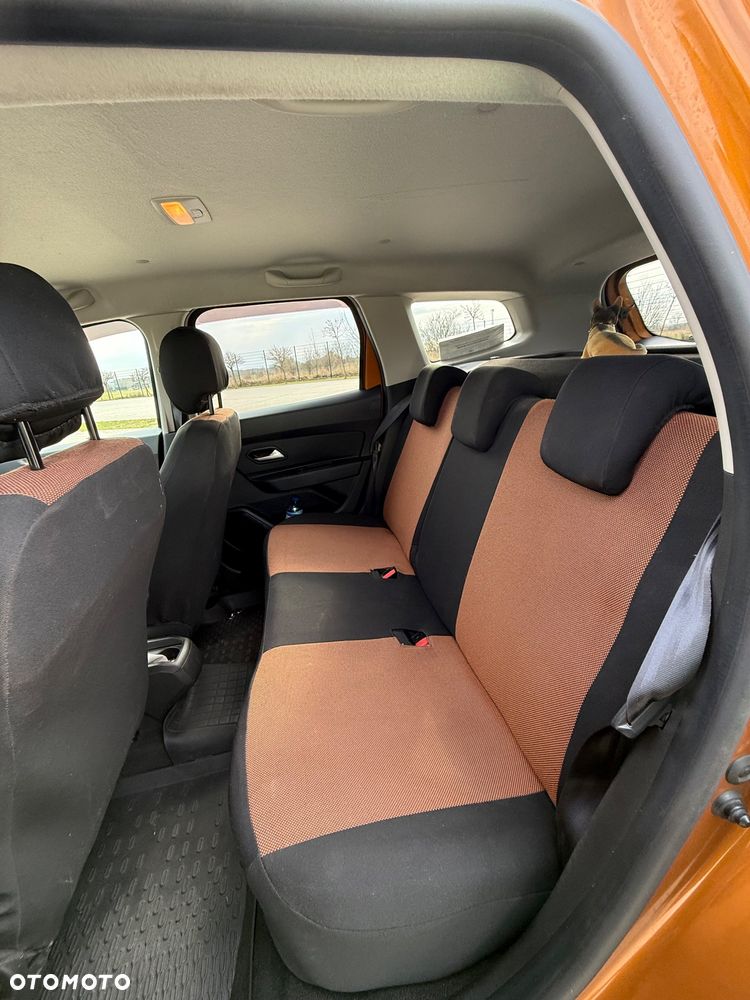 Dacia Duster 1.6 SCe Prestige - 10