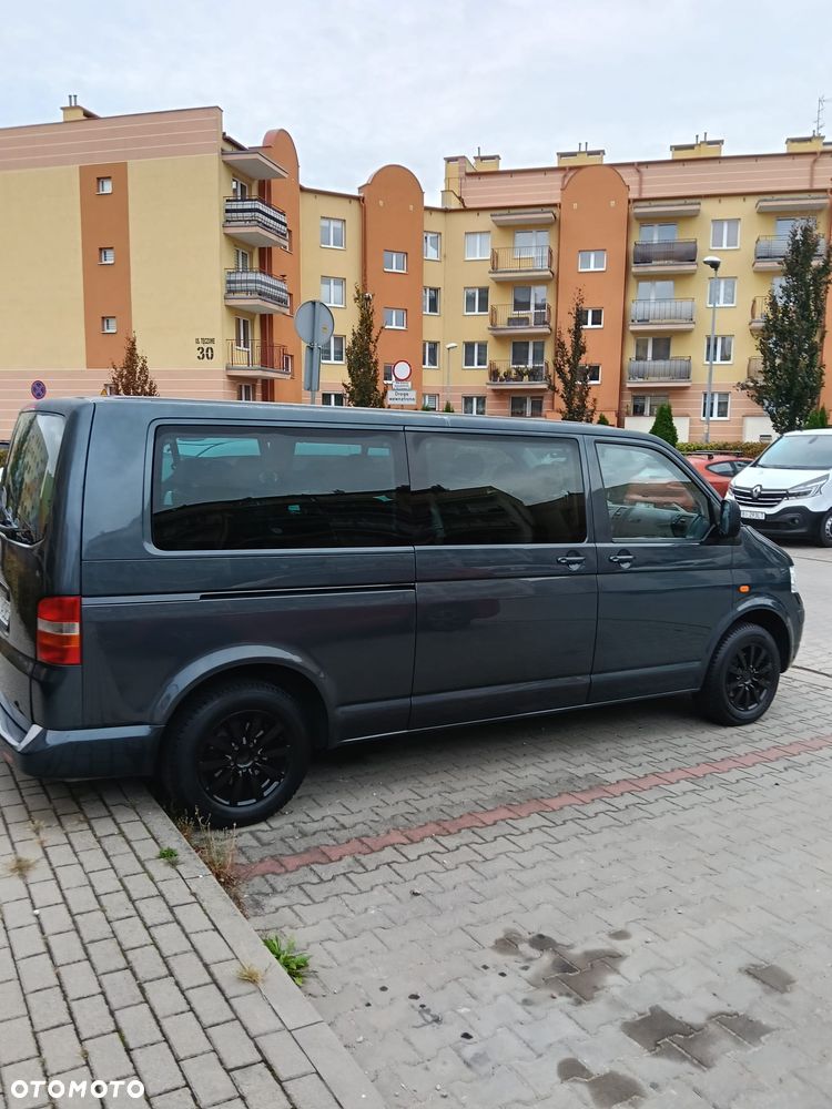 Volkswagen T5 CARAVELLE - 4