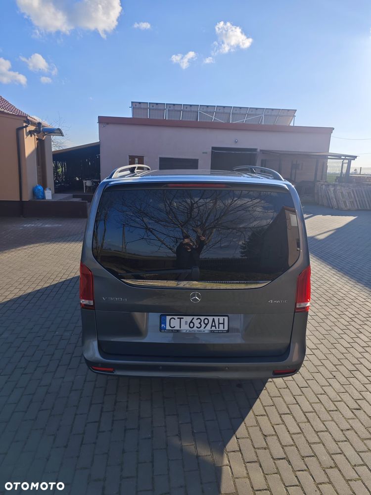 Mercedes-Benz Klasa V 300 d 4-Matic 9G-Tronic - 7