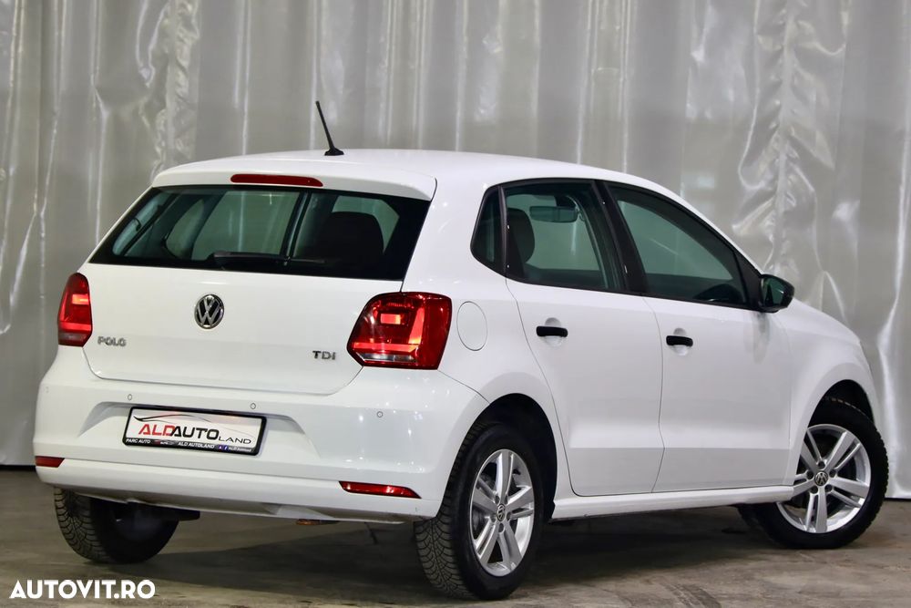 Volkswagen Polo 1.4 TDI Comfortline - 2