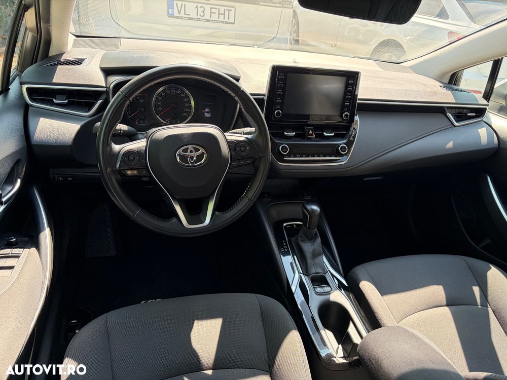 Toyota Corolla - 18