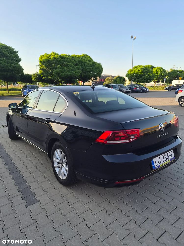 Volkswagen Passat 1.5 TSI EVO Business DSG - 2