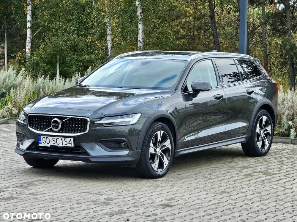 Volvo V60 Cross Country Pro B4 D AWD - 1