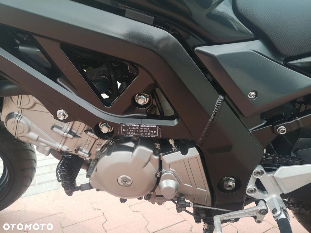Suzuki SV - 15