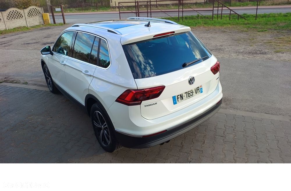 Volkswagen Tiguan - 14