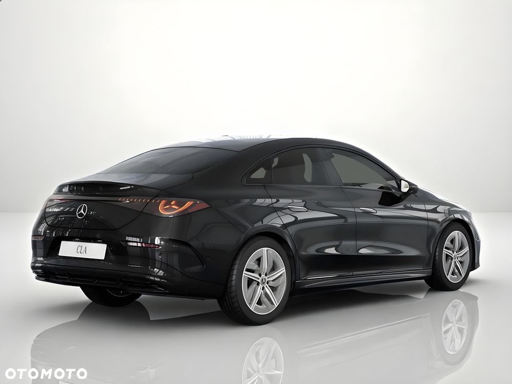 Mercedes-Benz CLA 200 mHEV 8G-DCT - 3