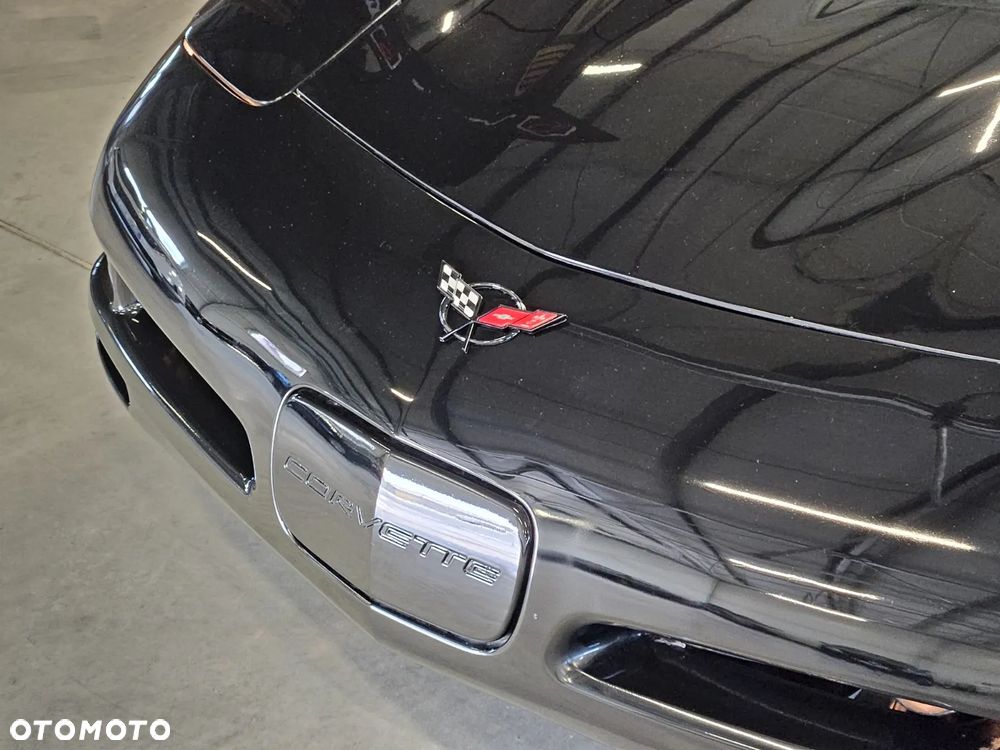 Chevrolet Corvette Convertible 5.7 - 10
