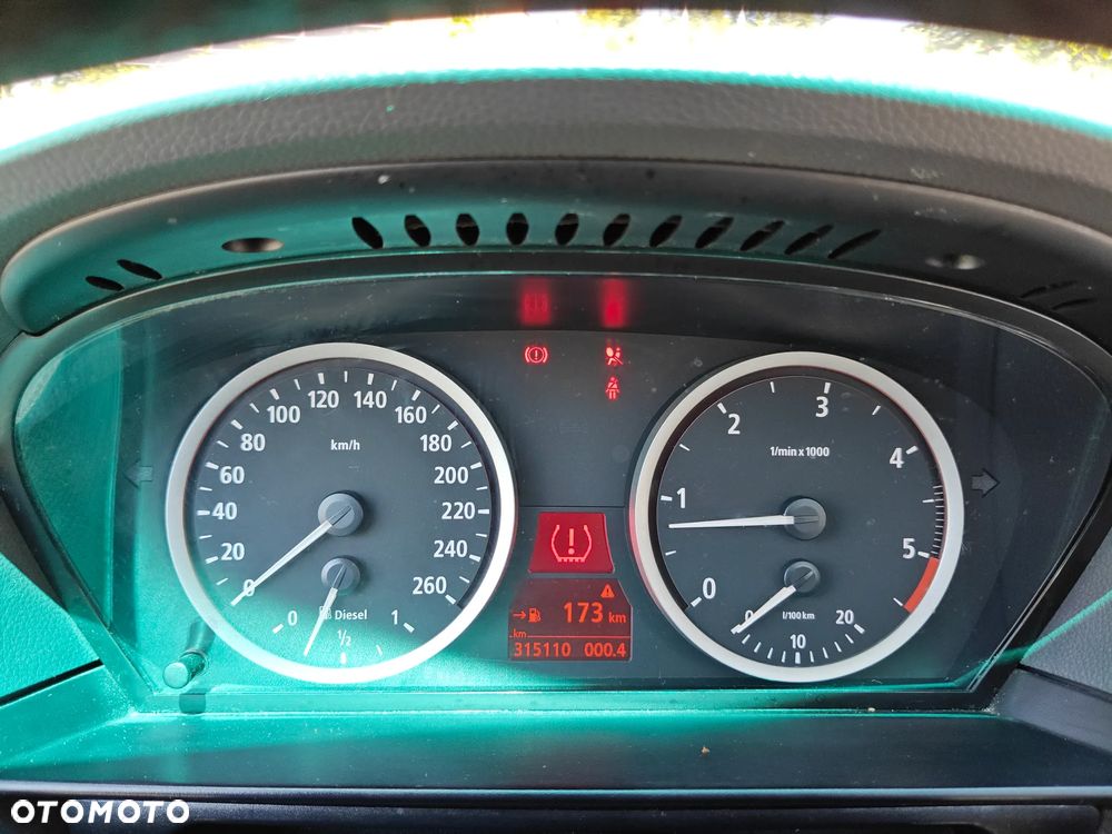 BMW Seria 3 320d DPF - 24