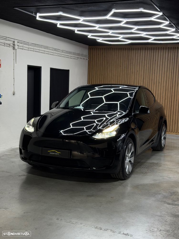 Tesla Model Y Standard - 3