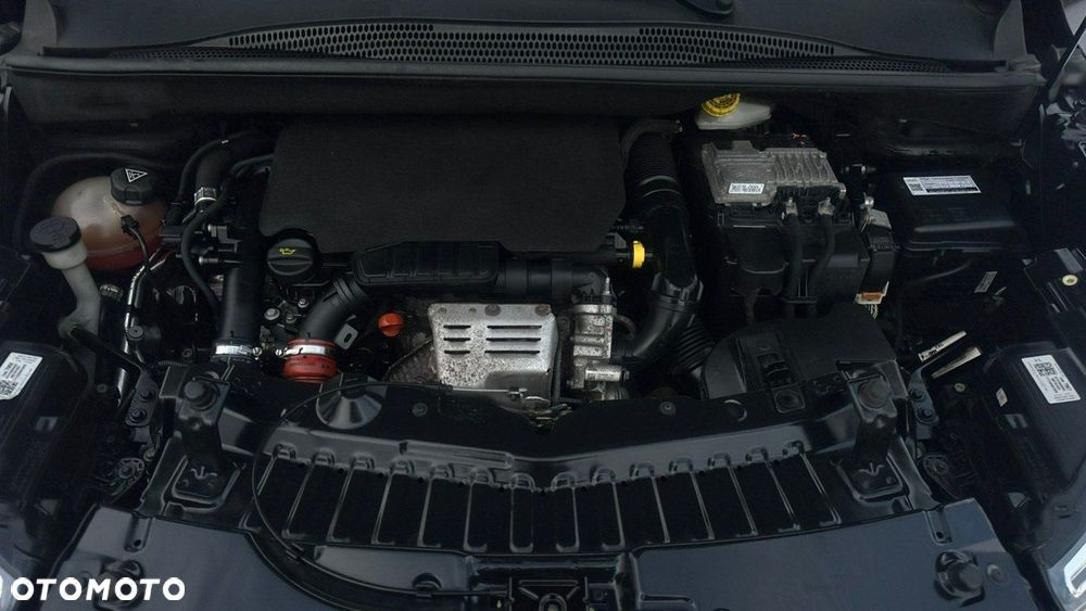 Opel Crossland X - 32