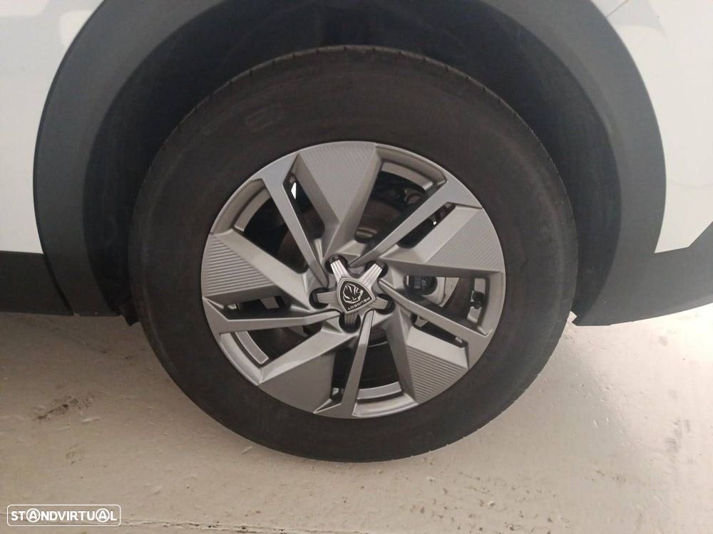 Peugeot 408 1.2 Hybrid Allure e-DCS6 - 11