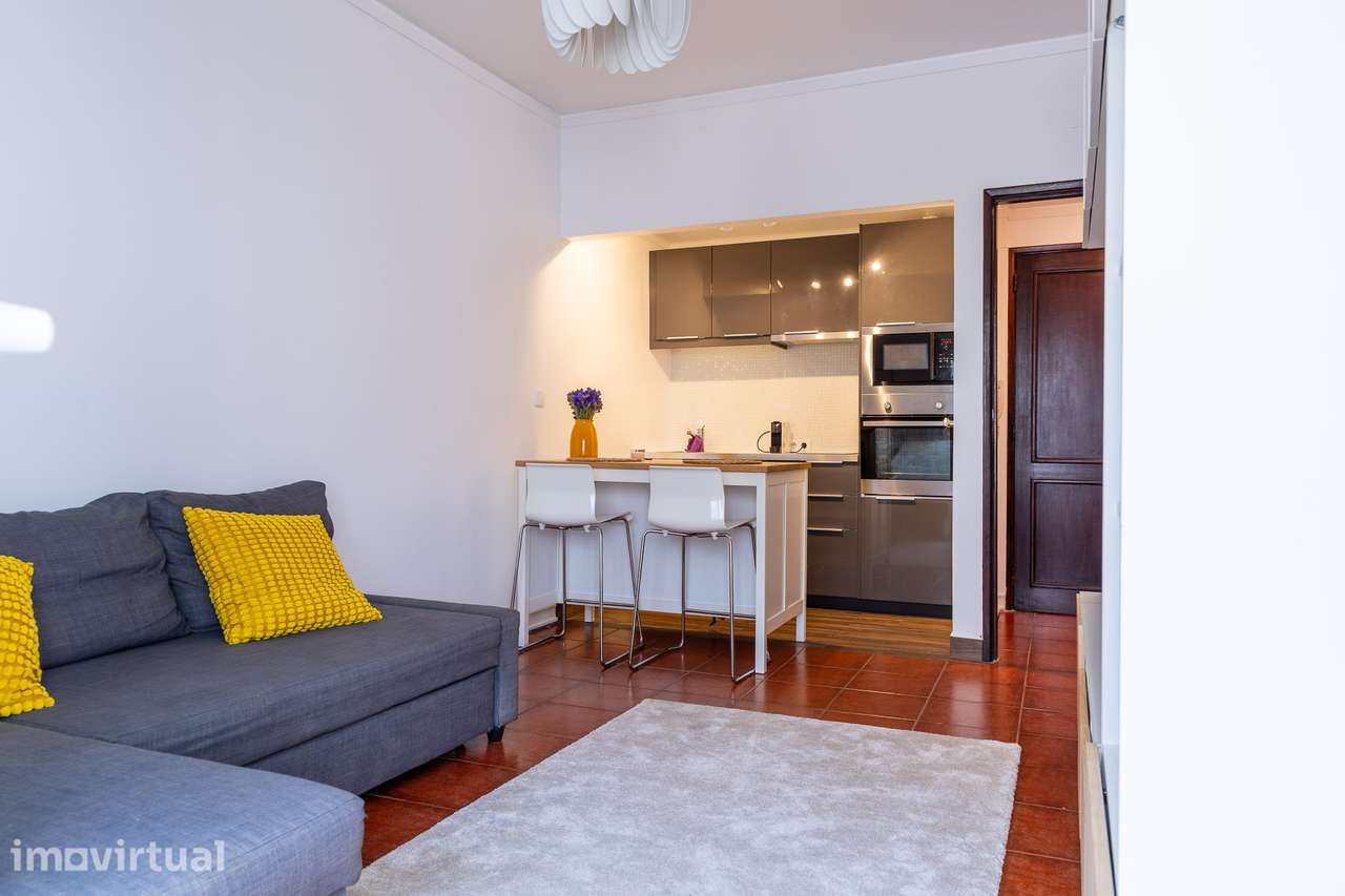 Apartamento T1 — Praça de Espanha | Luminoso | Mobilado | AC - Grande imagem: 3/14