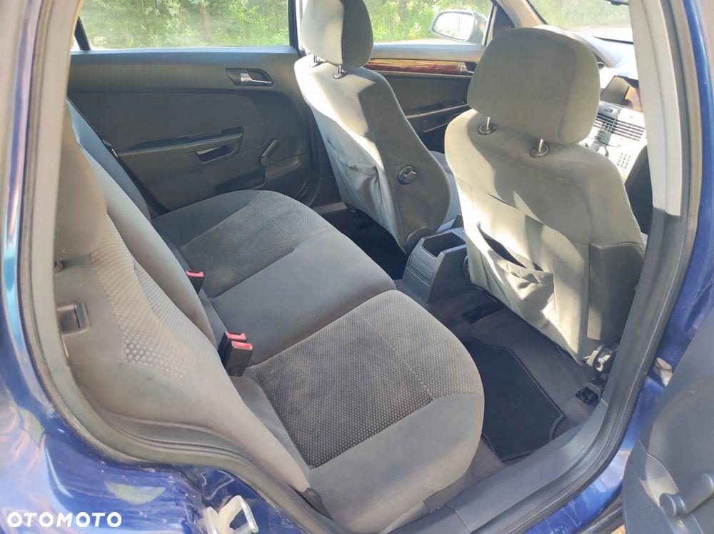 Opel Astra II 1.6 Start - 8