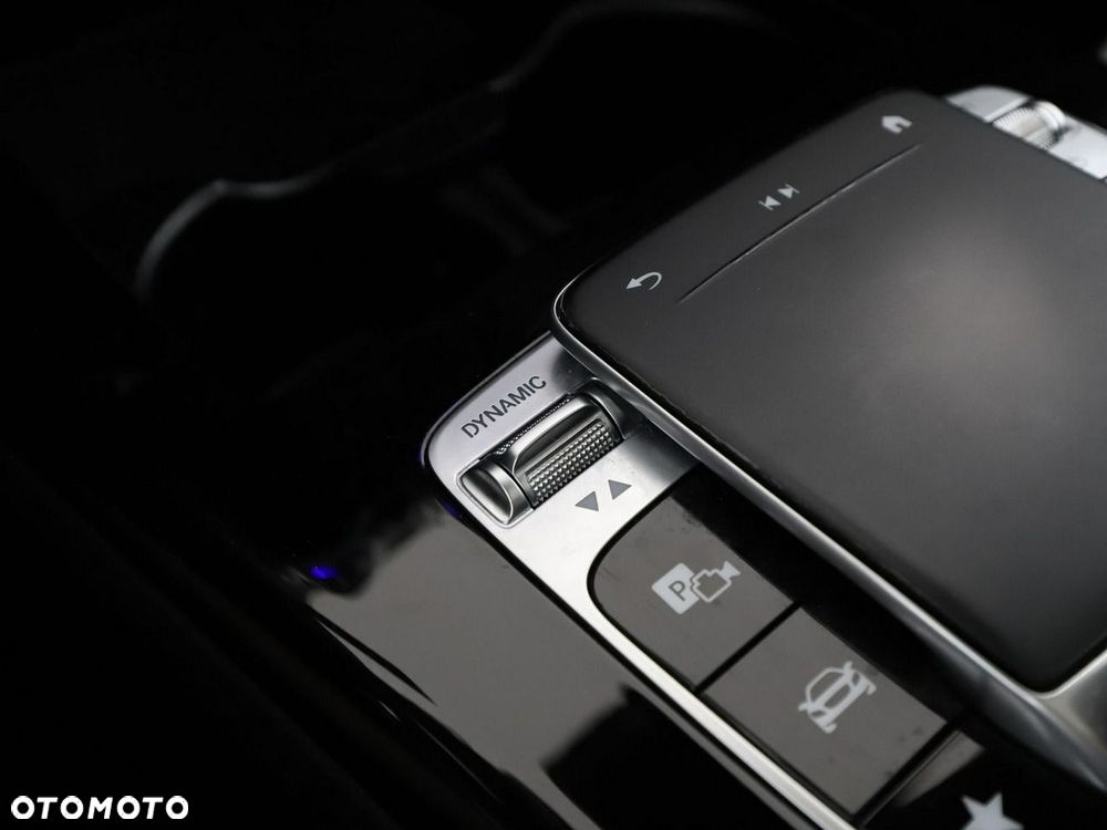 Mercedes-Benz Klasa A 250 7G-DCT - 33