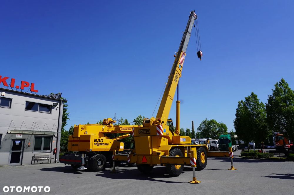 Inny Dźwig terenowy Locatelli Gril 830C / 1700 MTH! / Udźwig 30 ton / Zasięg 24,5 metra_252632 - 9