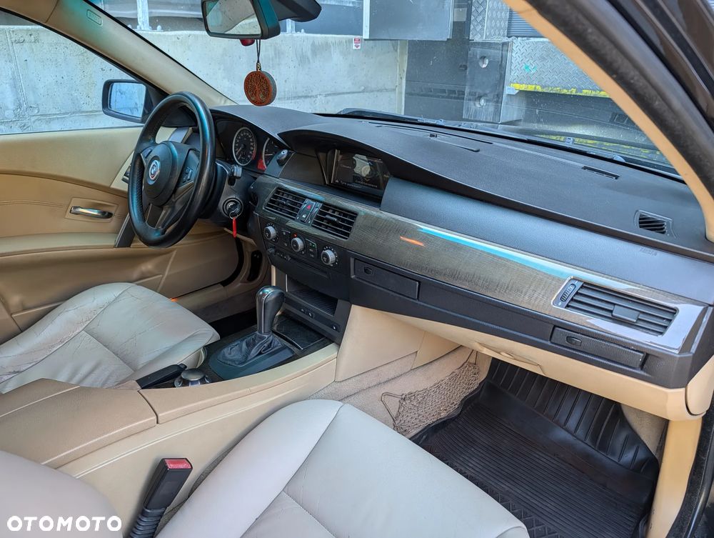 BMW Seria 5 - 13