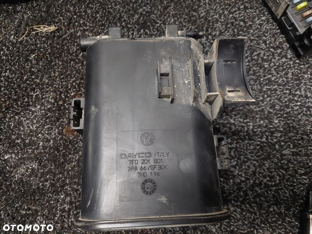 VOLKSWAGEN T5 3.2 V6 FILTR WĘGLOWY 7E0201801 - 2