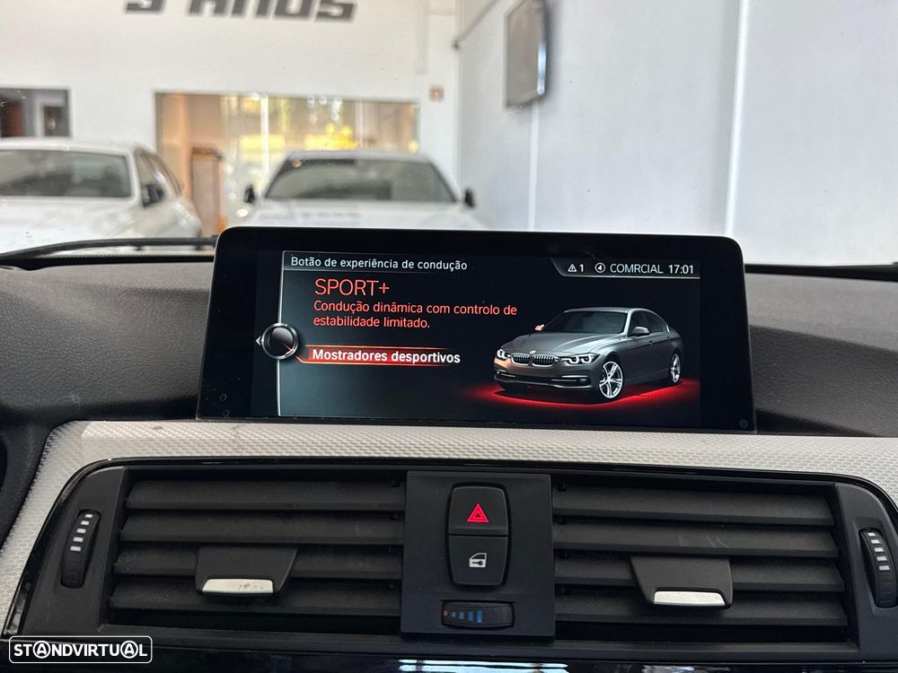 BMW 330 e iPerformance Pack M - 34