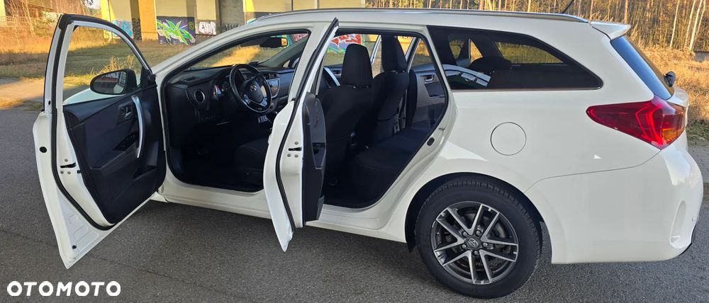 Toyota Auris 1.6 Valvematic Multidrive S Comfort - 14