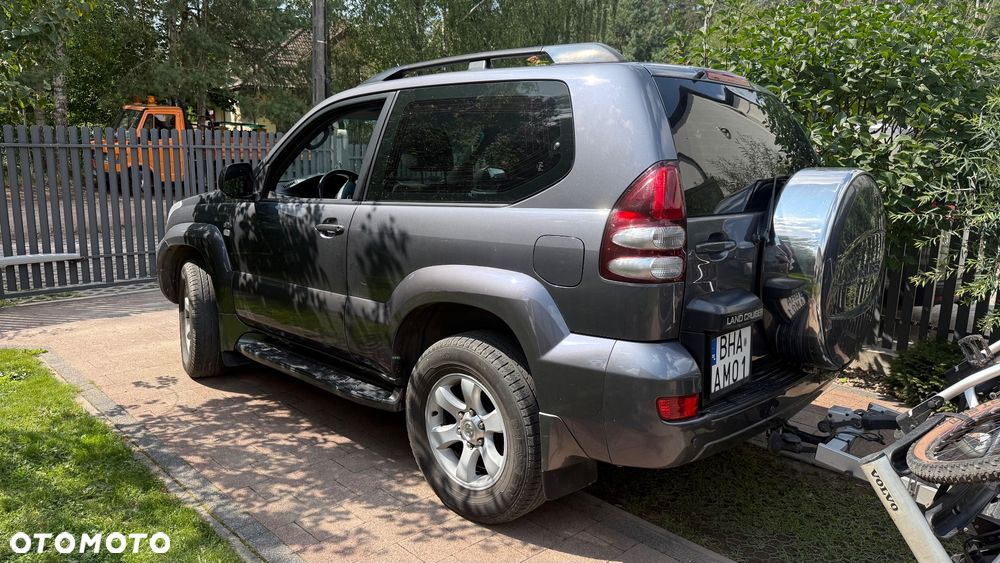 Toyota Land Cruiser - 5