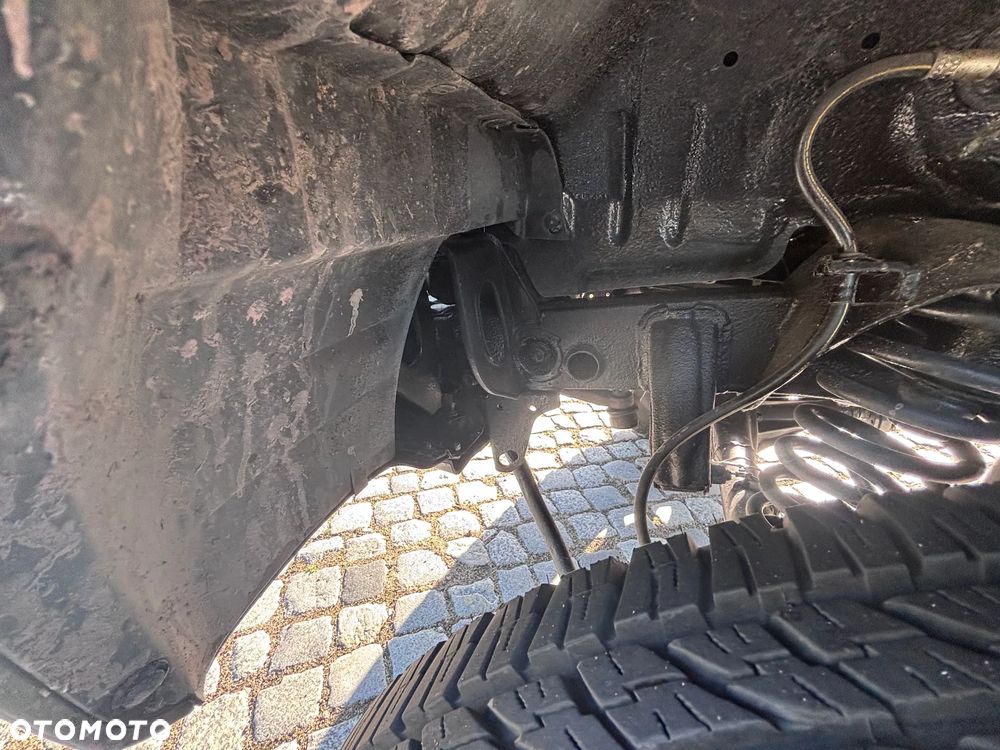 Suzuki Jimny 1.3 - 16