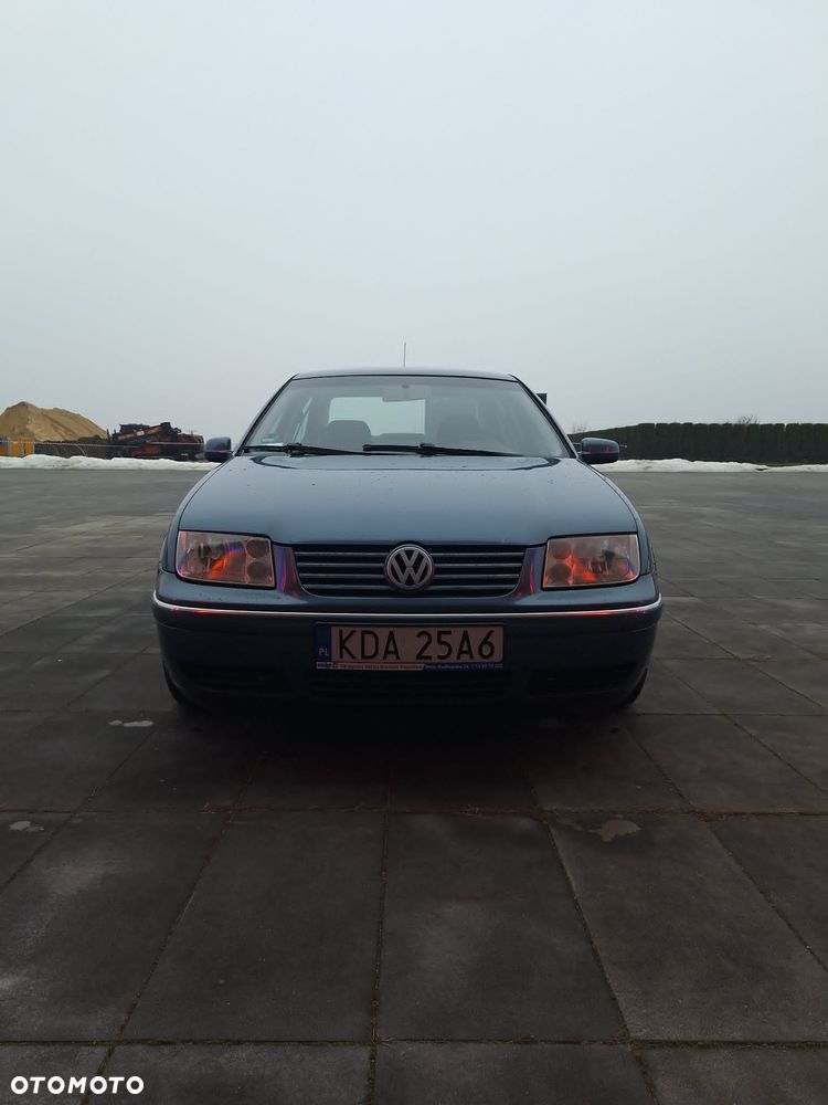 Volkswagen Bora - 3