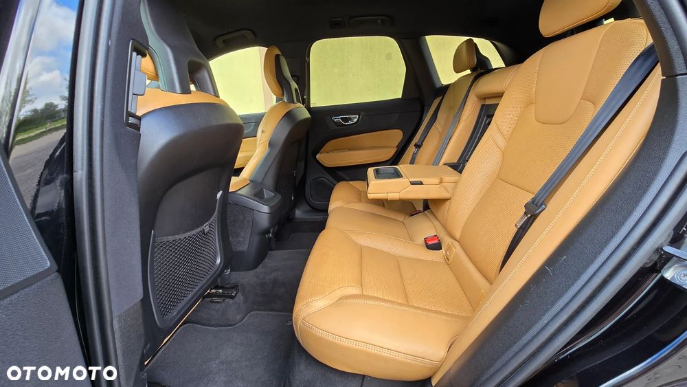 Volvo XC 60 D4 SCR AWD Inscription - 17