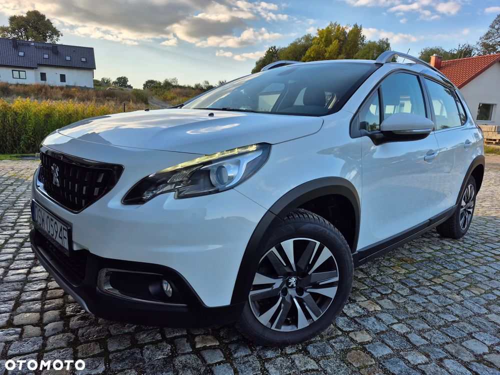 Peugeot 2008 1.6 BlueHDi Allure - 4