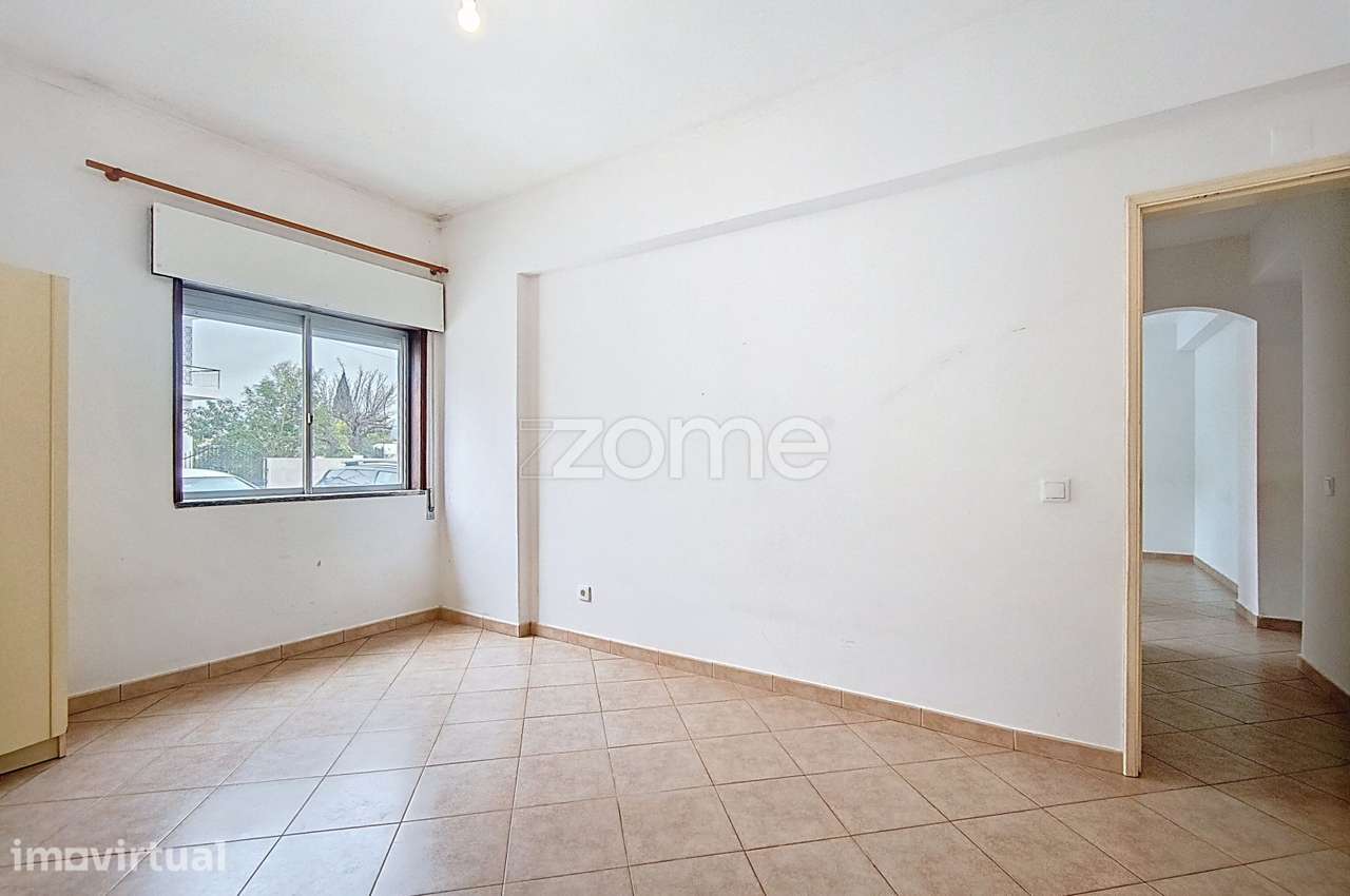 Apartamento T4 renovado, em Braciais, Patacão, Faro - Grande imagem: 3/47