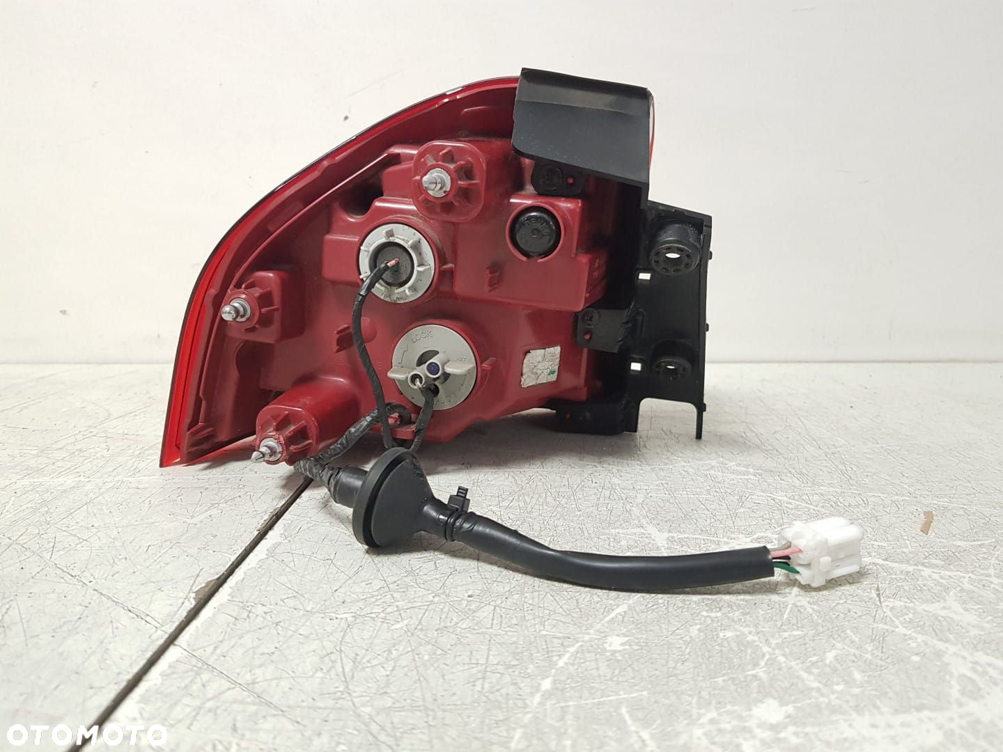LAMPA TYLNA TYŁ PRAWA  KIA NIRO LIFT 19-22  92402-G5500 - 6