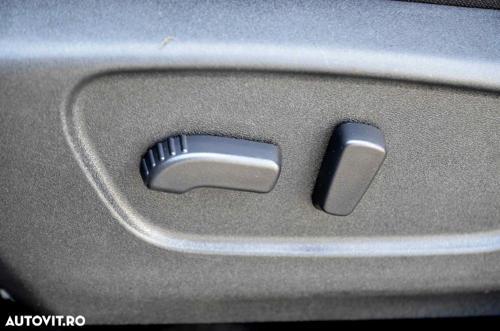 Nissan Qashqai 1.6 DCI TEKNA+ - 11