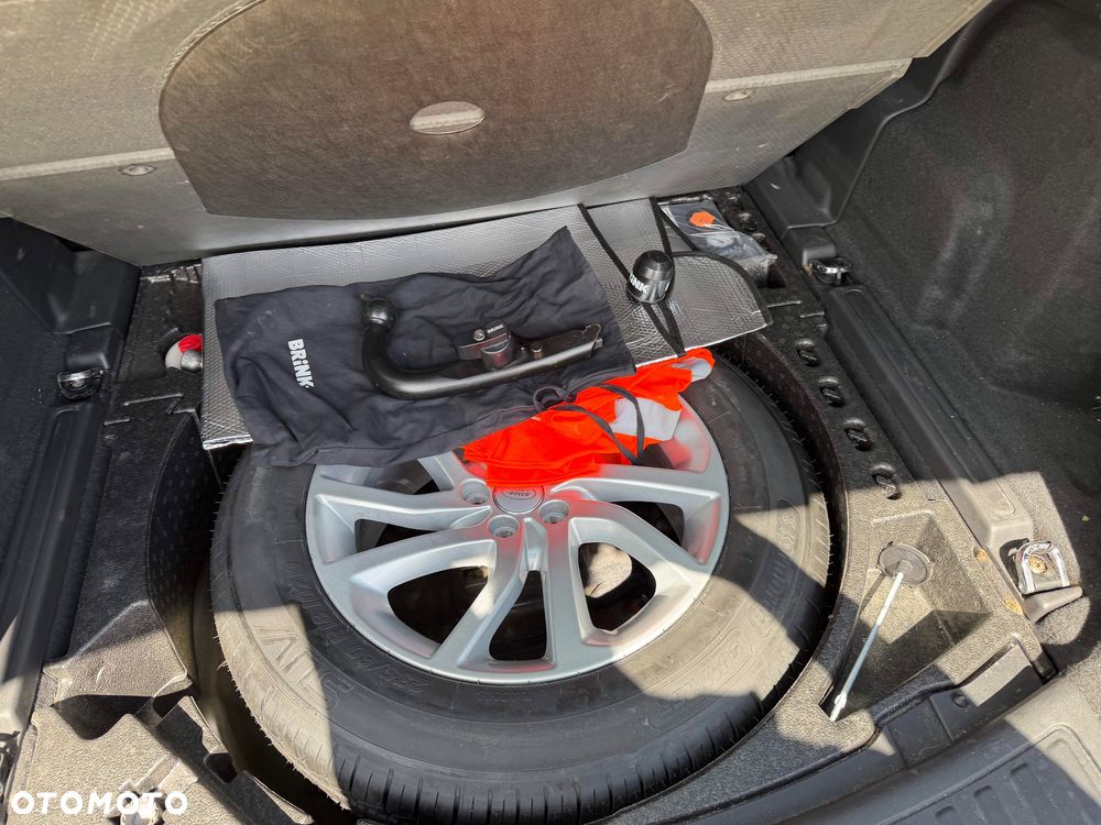 Land Rover Discovery Sport 2.0 TD4 SE - 18