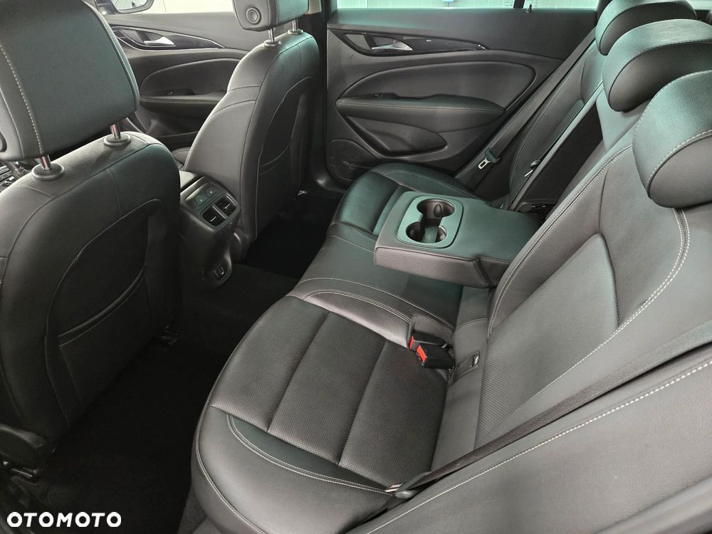 Opel Insignia 2.0 CDTI 4x4 Ultimate S&S - 22