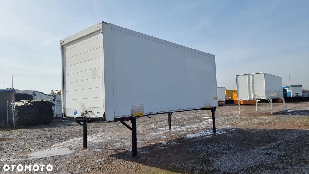 Krone 21.500netto IZOTERMA KRONE BDF 7.45x.2.55 ROLETA 2017 ROK MOŻLIWOŚĆ TRANSPORTU - 2