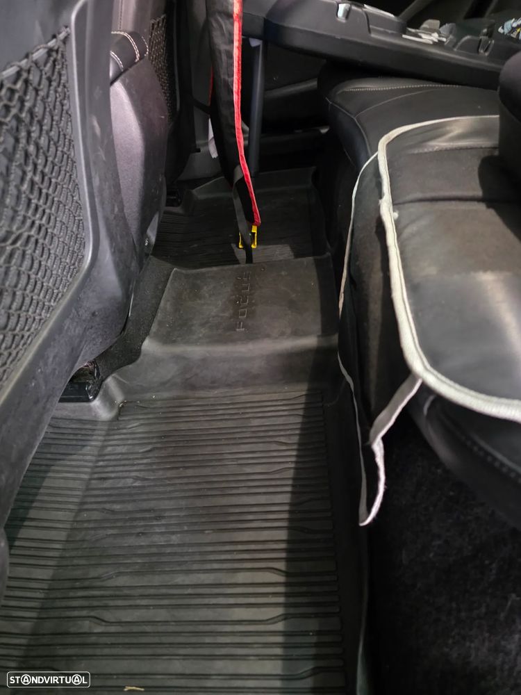 Ford Focus 1.5 TDCi ECOBlue Vignale - 16