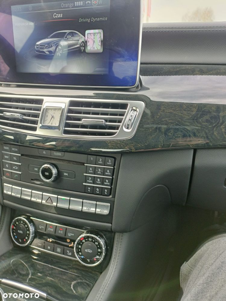 Mercedes-Benz CLS - 10