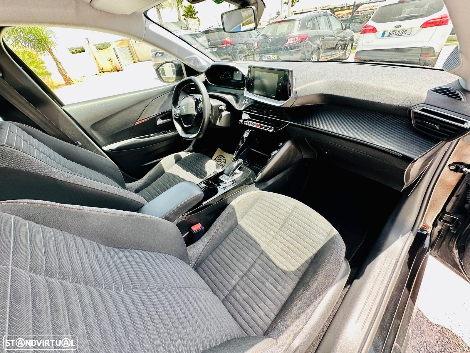 Peugeot e-208 50 kWh Active - 23