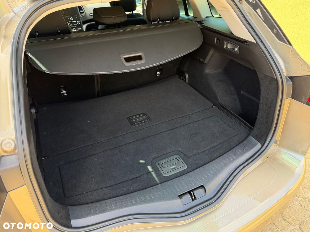 Renault Megane 1.3 TCe FAP Limited - 6