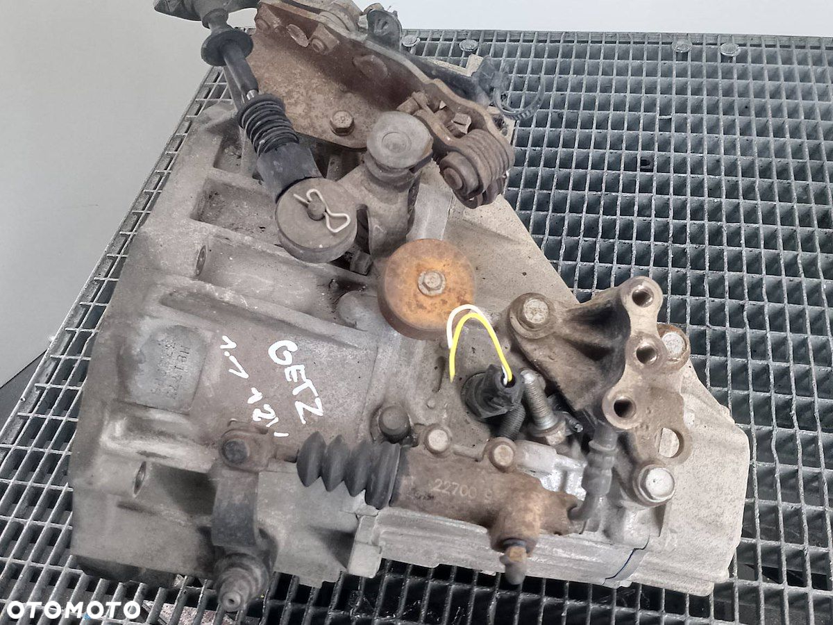 SKRZYNIA BIEGÓW MANUALNA HYUNDAI GETZ H81773 1.1 12V - 7