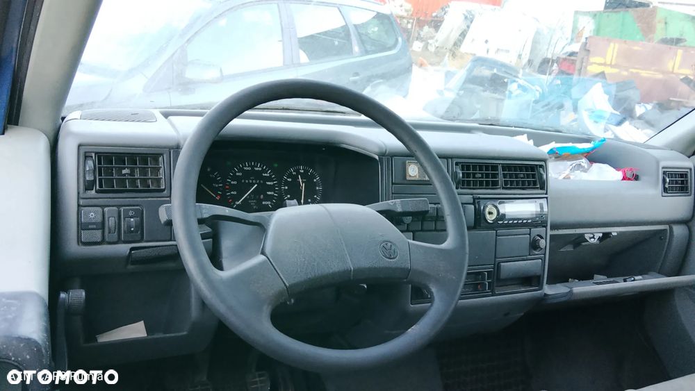 VW TRANSPORTER T4 2.4 DIESEL - 5
