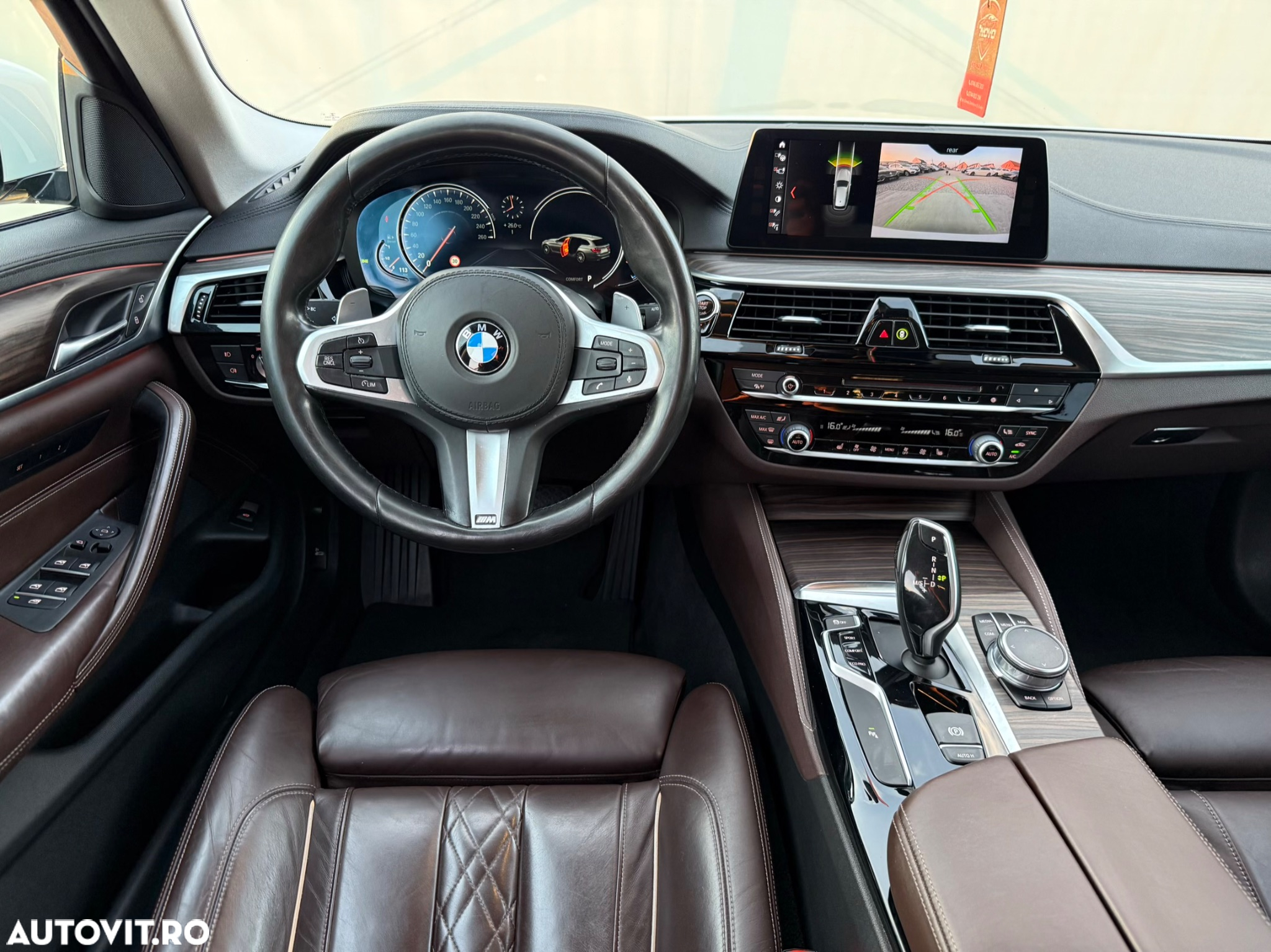 BMW Seria 5 520d Touring Aut. Luxury Line - 7