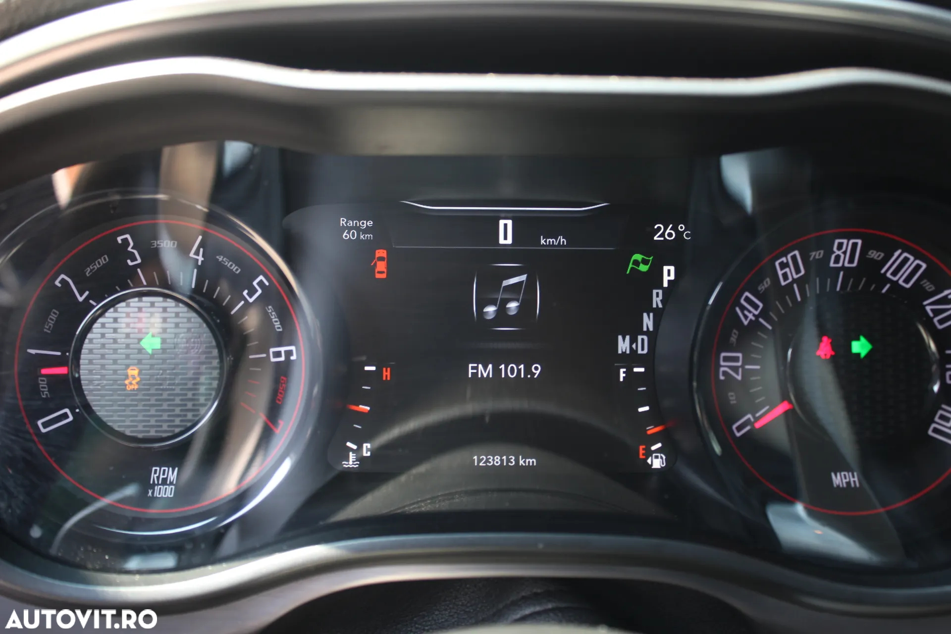 Dodge Challenger Automatik SXT Plus - 16