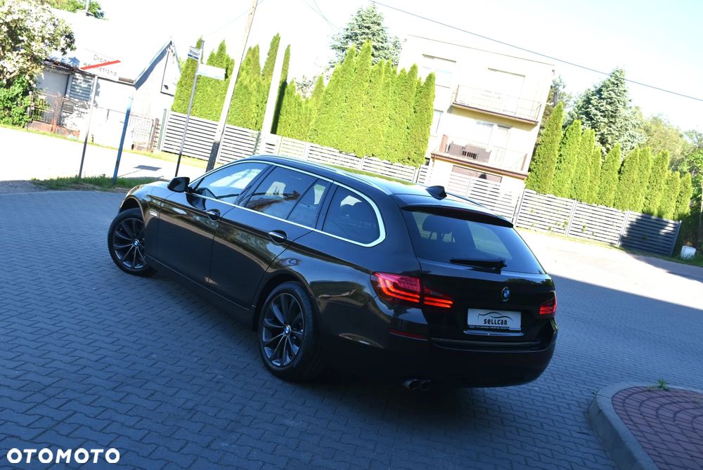BMW Seria 5 518d Luxury Line - 4