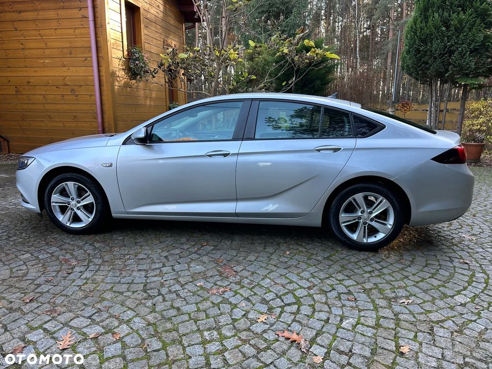 Opel Insignia 1.5 T Enjoy S&S - 3