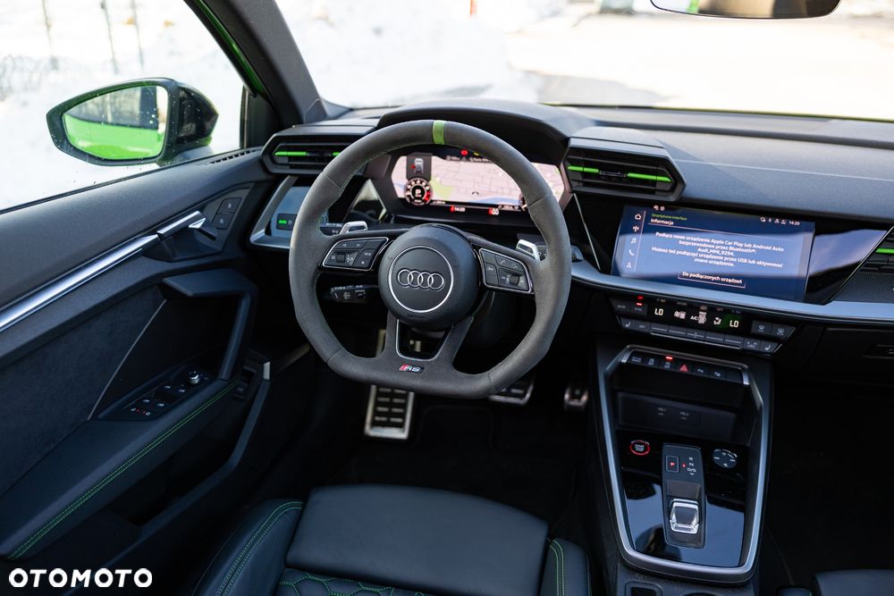 Audi RS3 Sportback - 17
