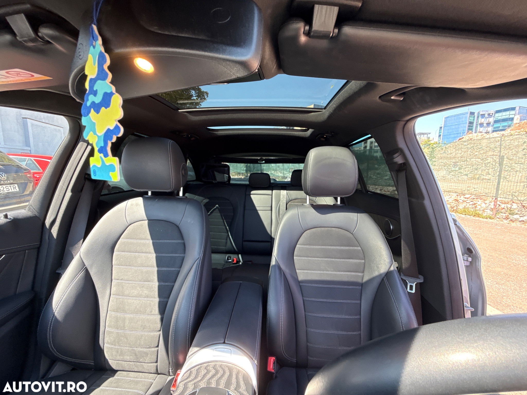 Mercedes-Benz GLC 220 d 4MATIC - 12